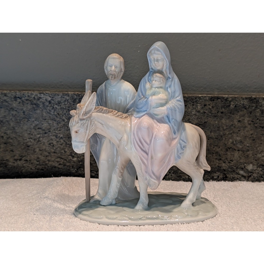 Valencia Collection 84 Roman Flight Into Egypt Porcelain Figurine Family Donkey